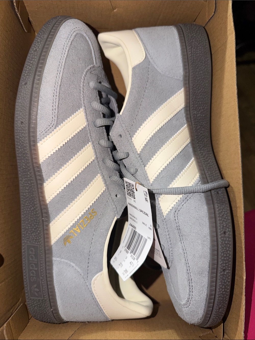 adidas  Sneakers in Light Gray and Cream